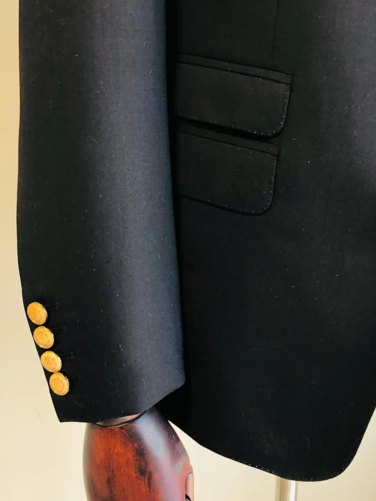 Handcrafted Detail: Functional Working Cuff Buttonholes & Slanted Ticket Pocket